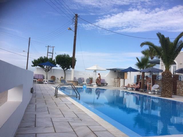 Alkyon Hotel Kamári Екстериор снимка
