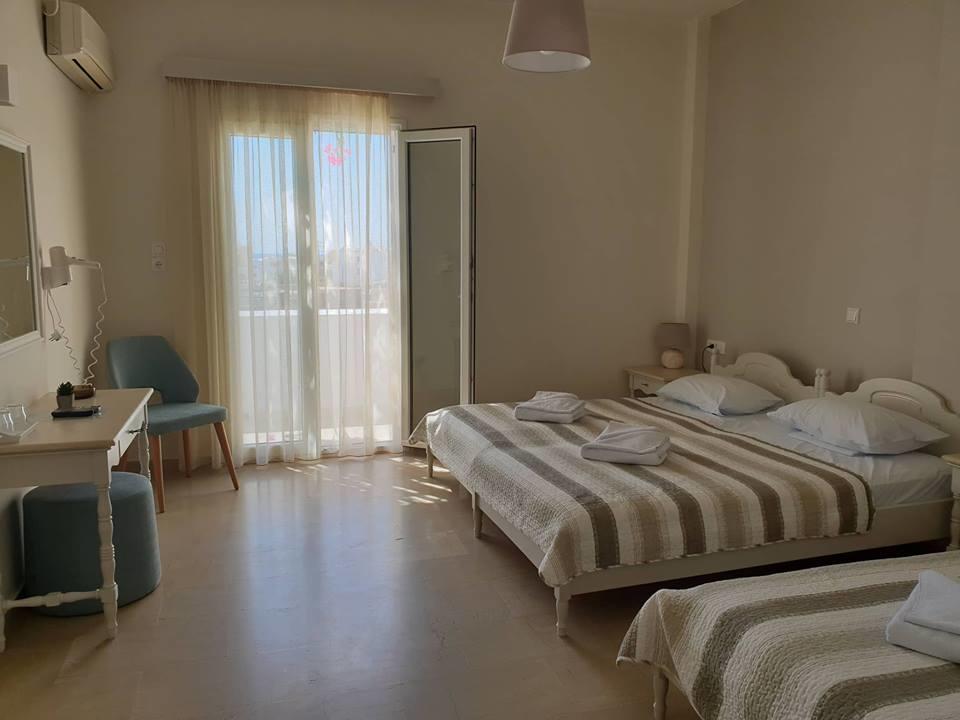 Alkyon Hotel Kamári Екстериор снимка