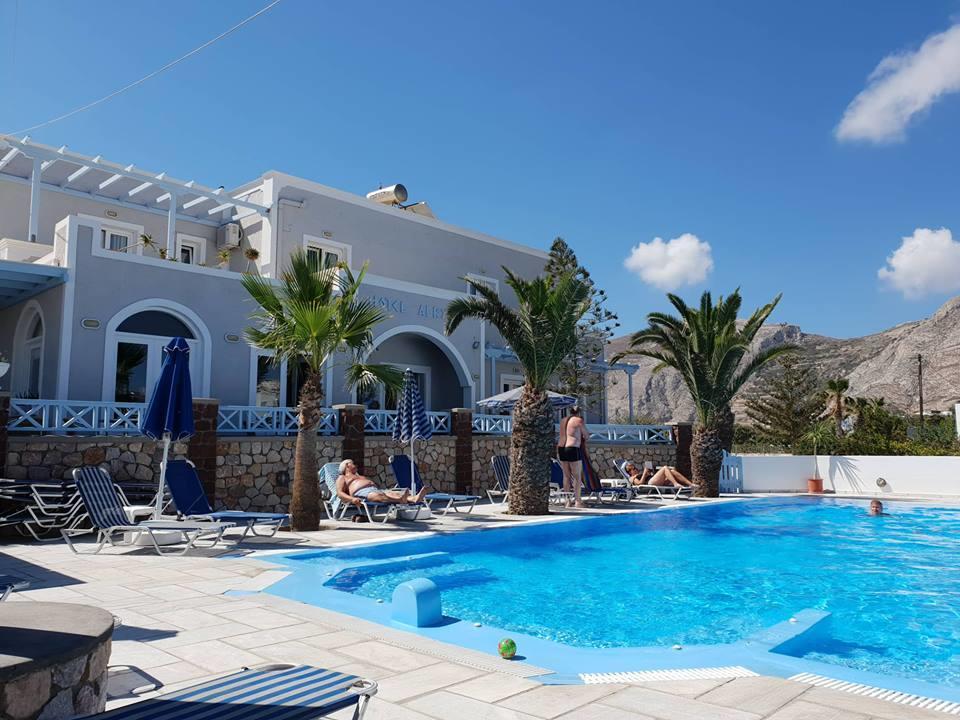 Alkyon Hotel Kamári Екстериор снимка