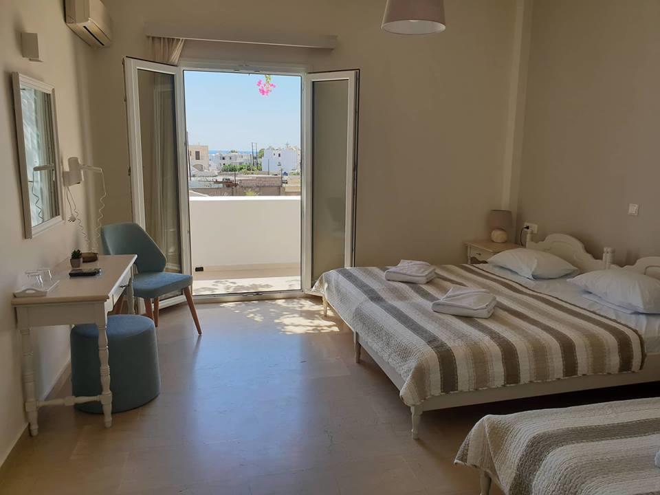 Alkyon Hotel Kamári Екстериор снимка